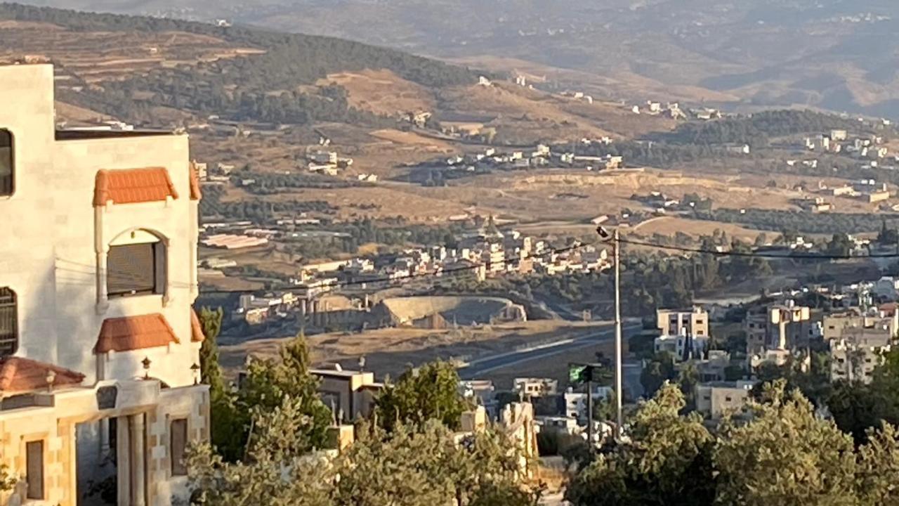 Ferienwohnung Jerash Gate Gerasa Exterior foto
